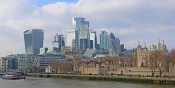 31 NEW AND OLD LONDON by Karen Wilson